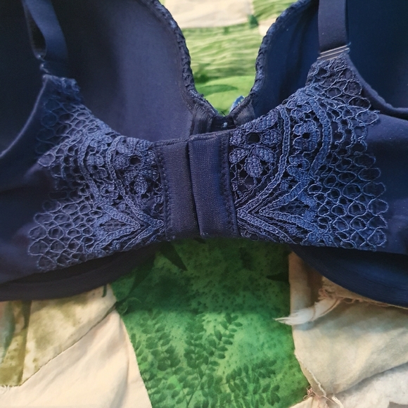 Victoria Secret bra - Picture 4 of 4